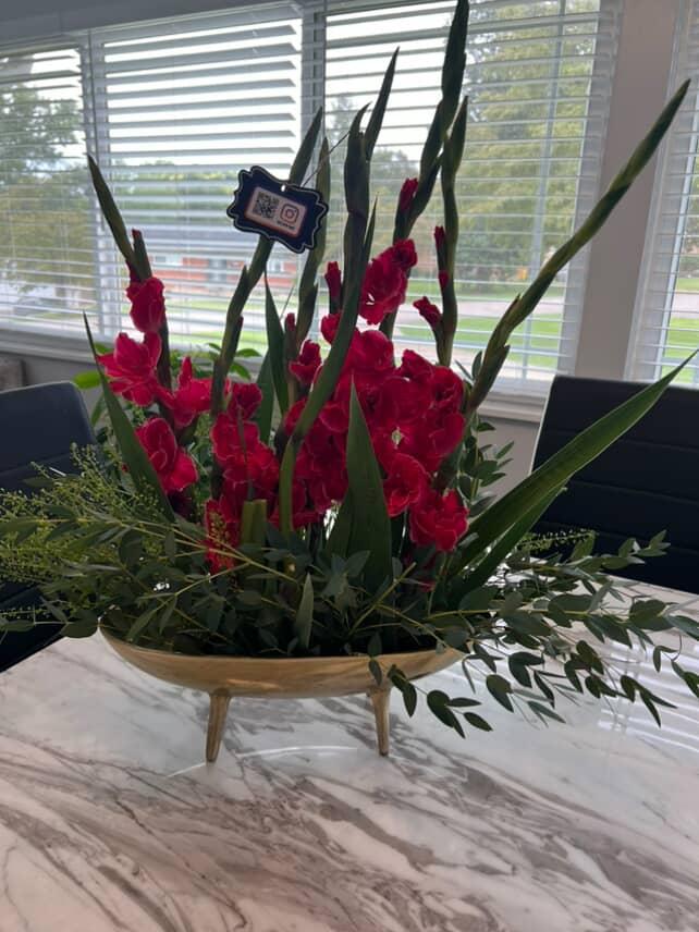 Personalized Red Rose Commission Set